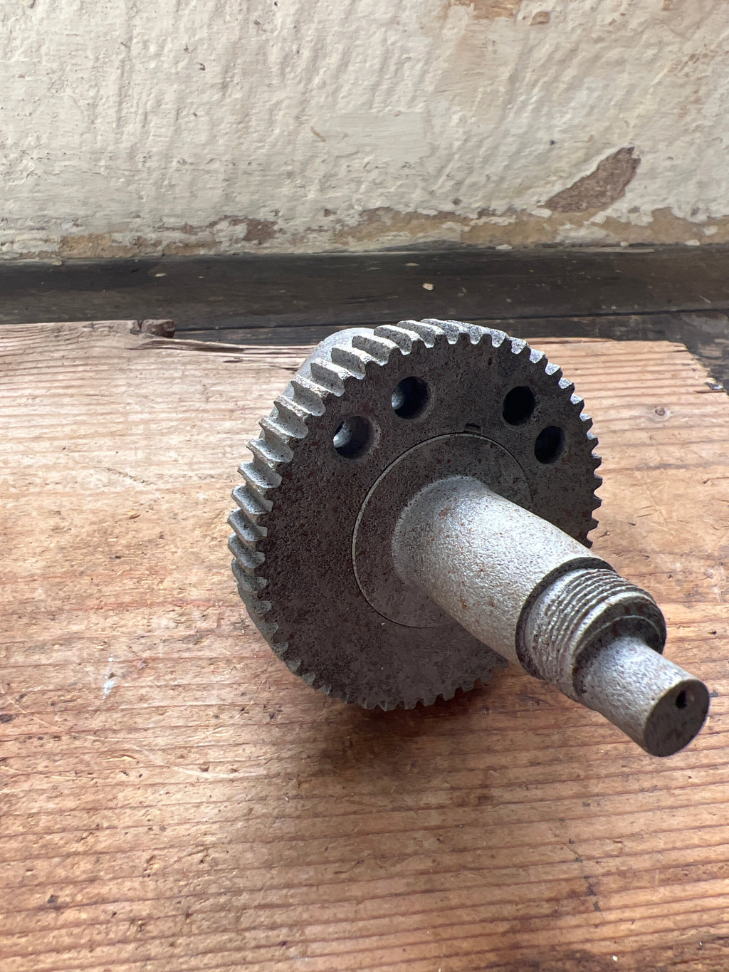 Ariel 350/500 single cylinder 2 lobe cam shaft & gear