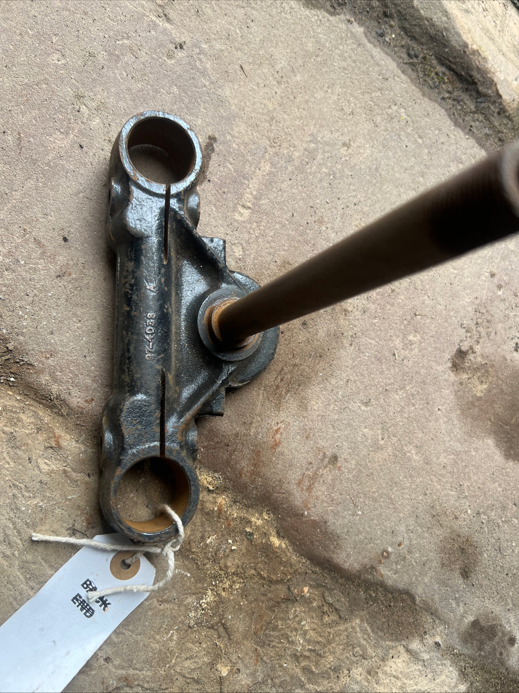97-4038 Triumph BSA conical hub lower fork yoke 650/750