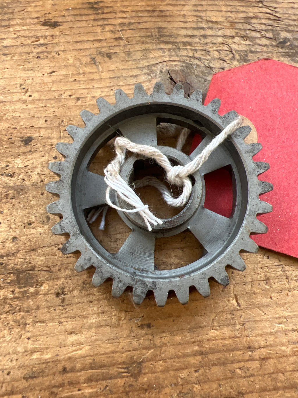BSA Bantam 90-82 3 speed gearbox 32 Tooth Layshaft spinning gear
