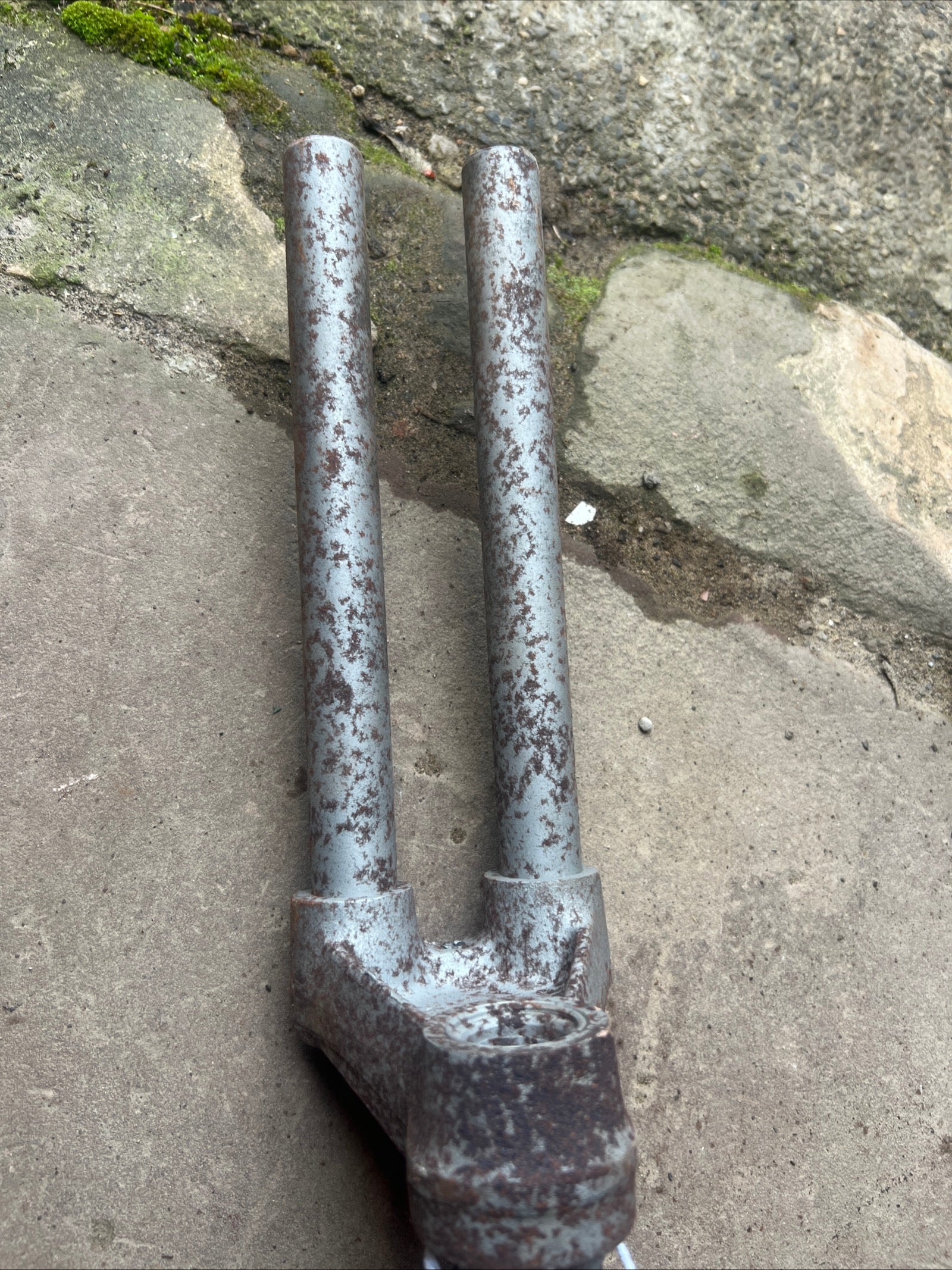 Triumph Tigress BSA sunbeam 76-5042 Front fork NOS