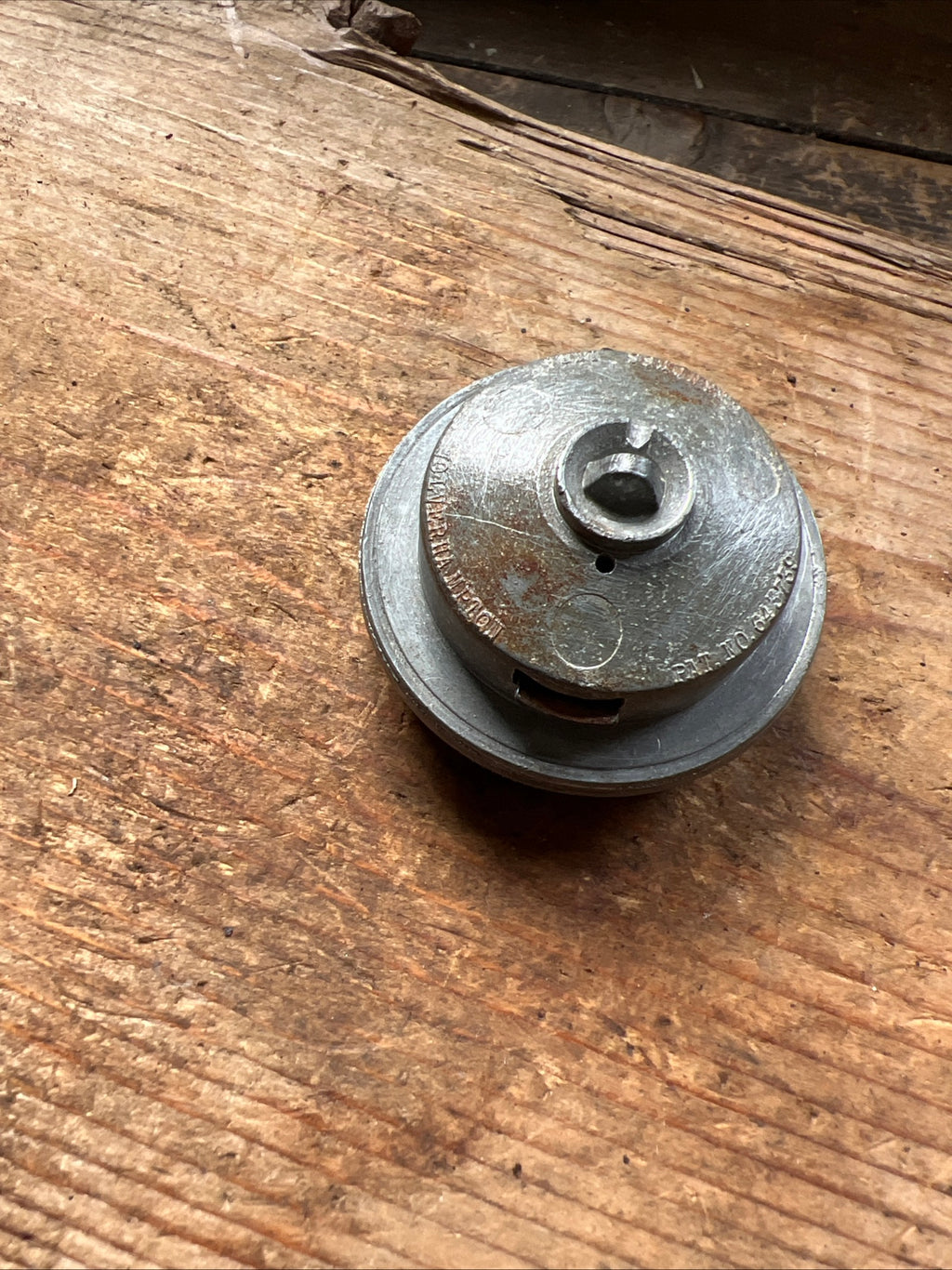 F4477 Triumph Early 1959/60 3TA 5TA T100A oil tank filler cap