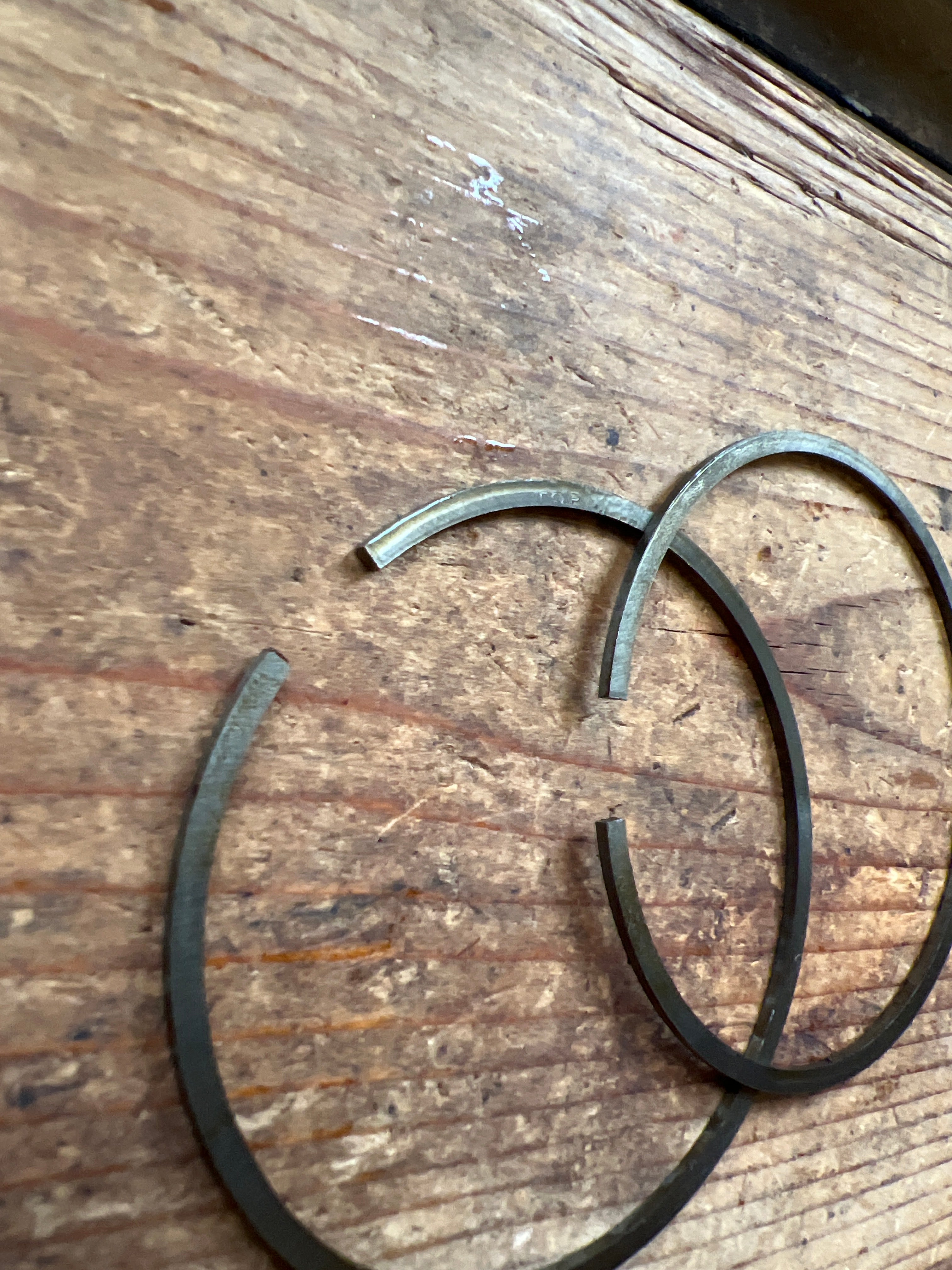 Royal Enfield 350cc single OHV & SV +40 Piston compression rings NOS