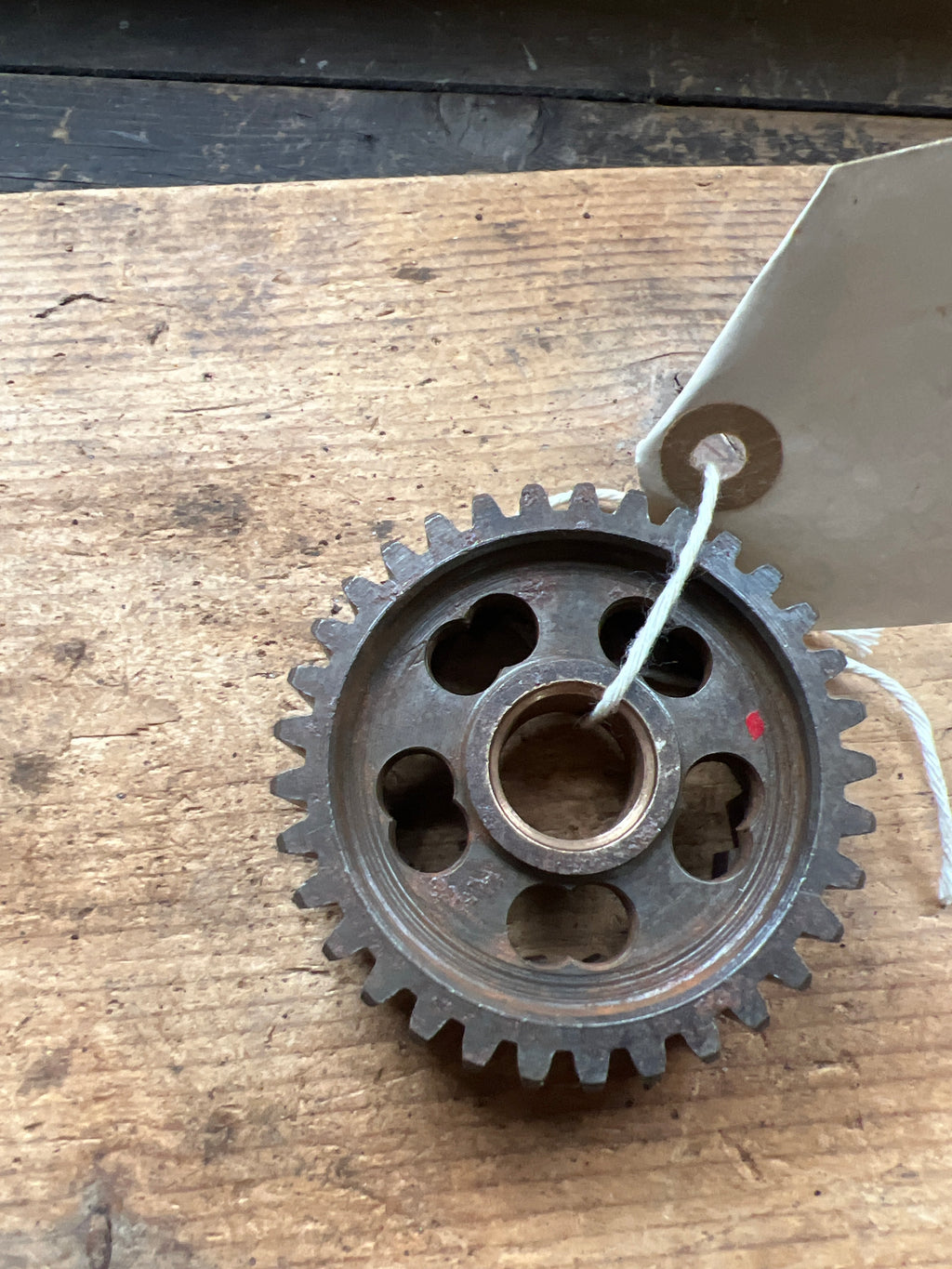 BSA C15 early kickstart ratchet gear 33T complete with bush