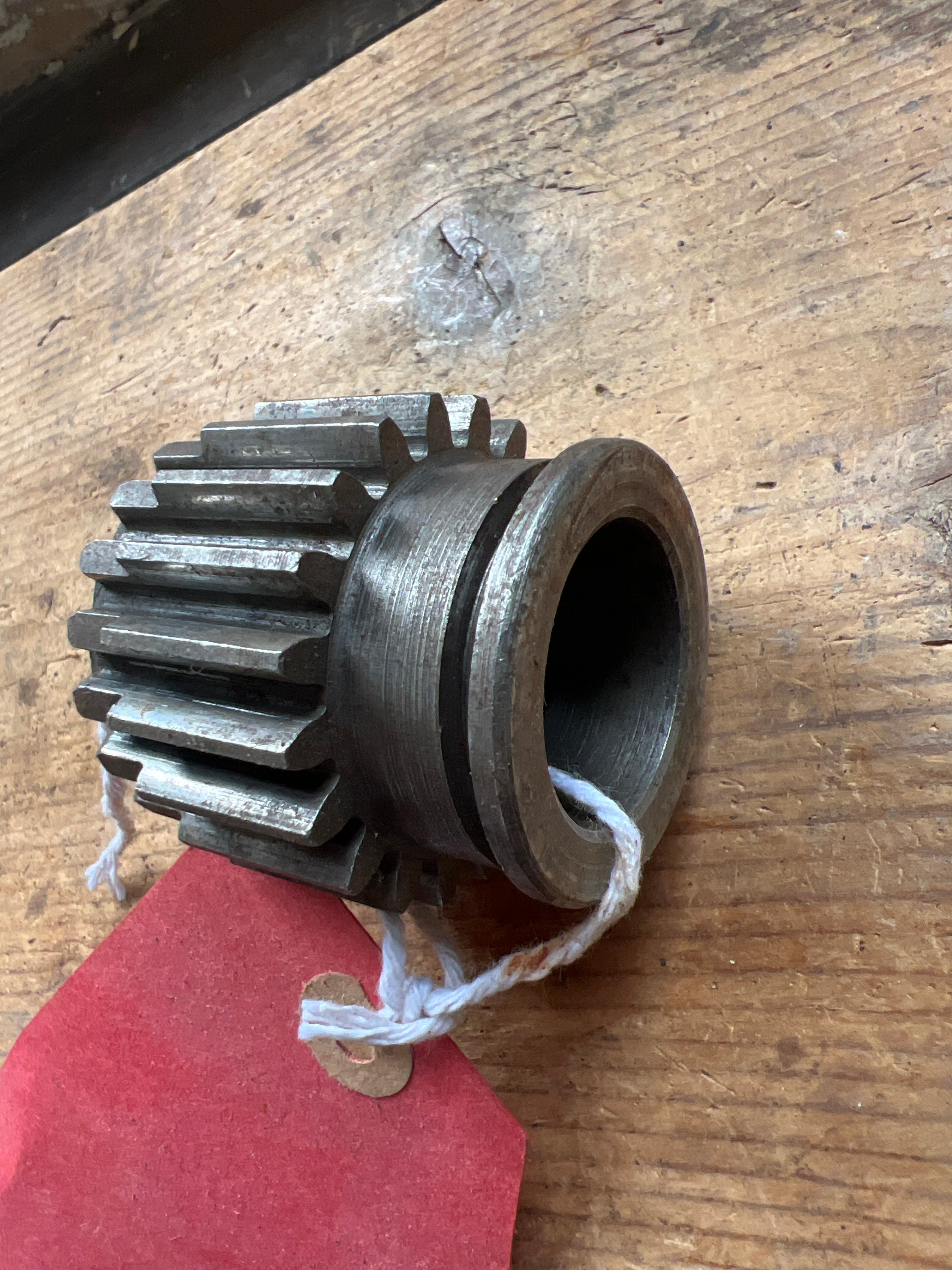 Triumph T916 4 speed gearbox 2nd gear 20T standard sliding gear
