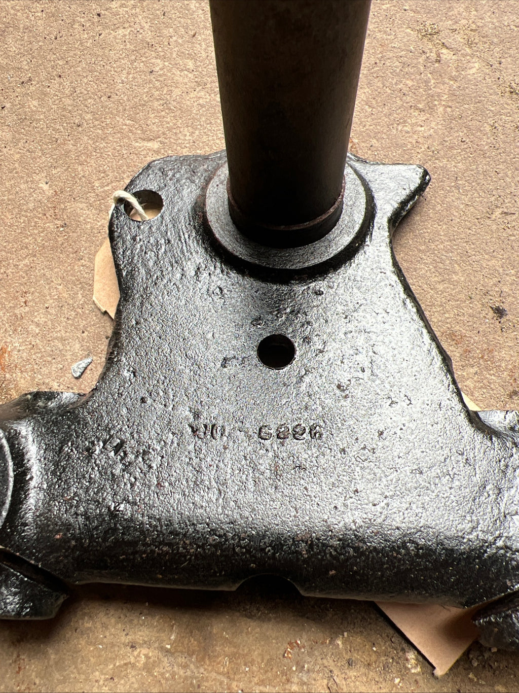 90-5226 Bantam swinging arm type lightweight lower fork yoke