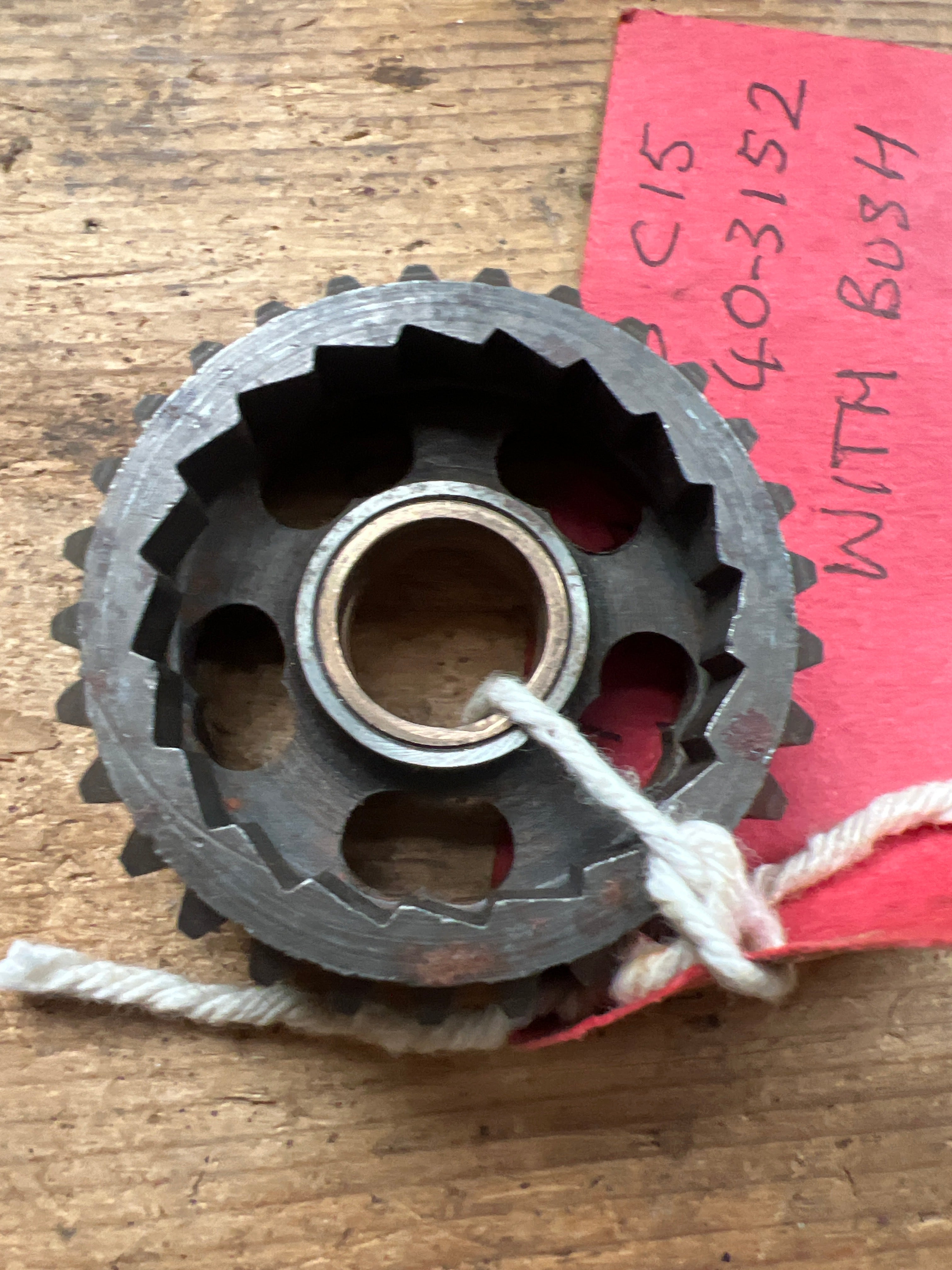 BSA 40-3176 C15 distributor type engine early kickstart gear with ratchet