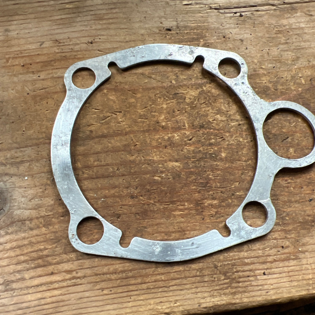 BSA B40 Decompression plate under barrel