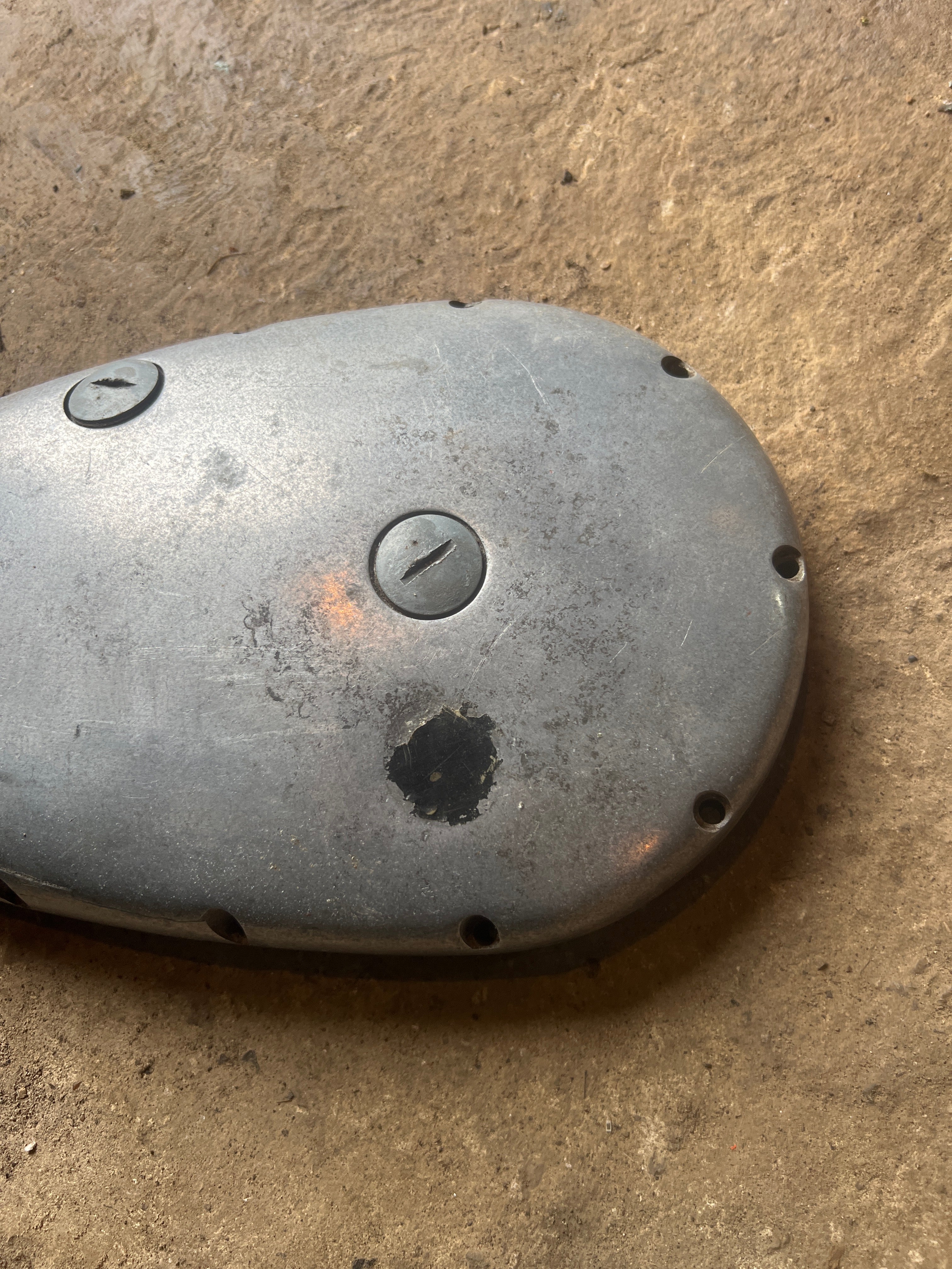 BSA A65 clutch cover 68-720