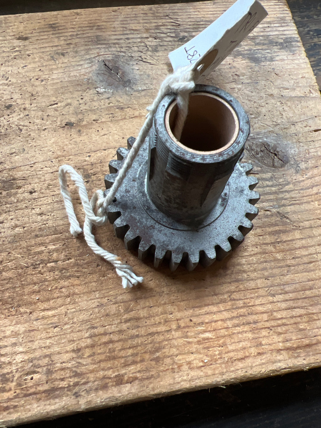 Triumph T1078 Early Tiger Cub gearbox mainshaft sleeve gear