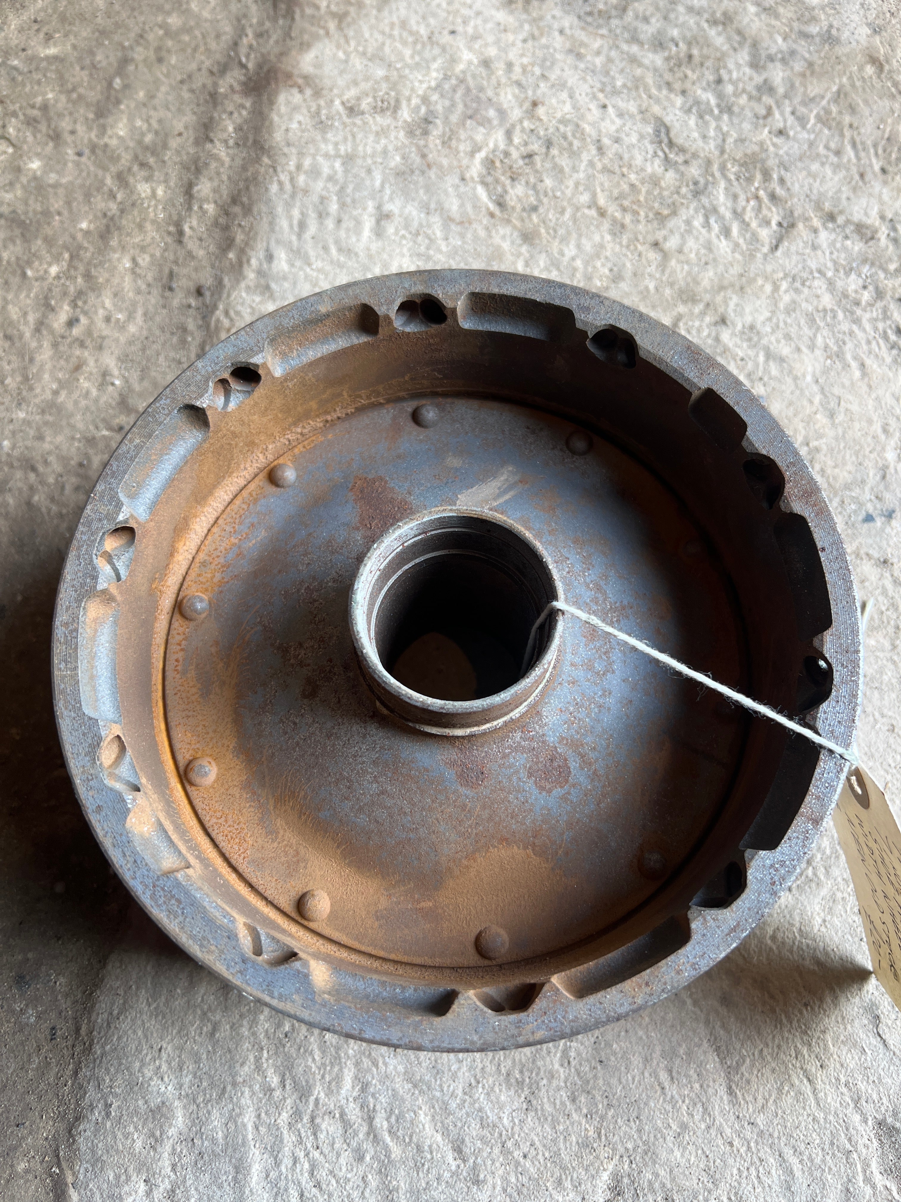 Triumph 3TA 5TA T100A 7” single front full width wheel hub