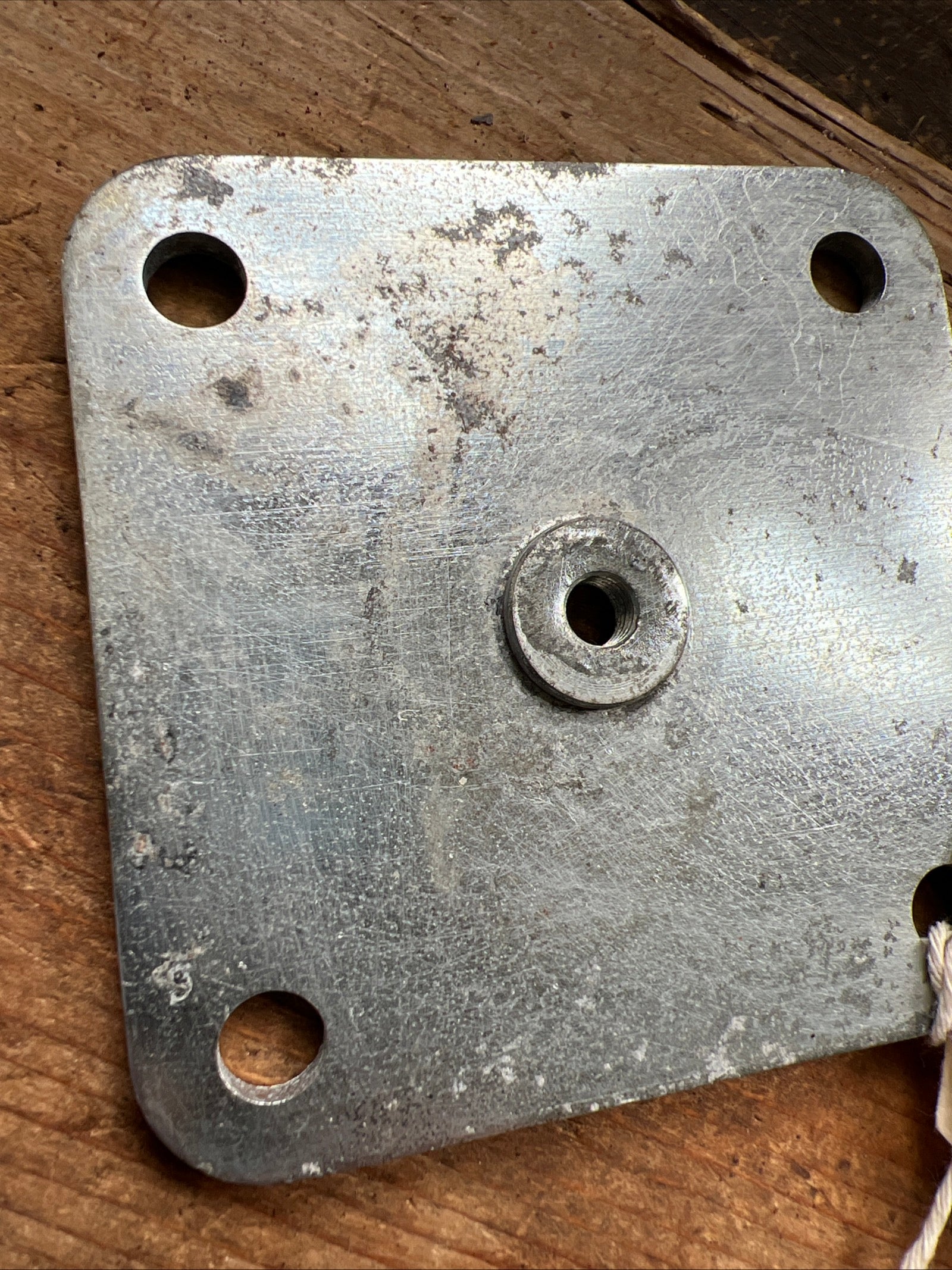 BSA 1972 A65 650cc sump plate 83-3815