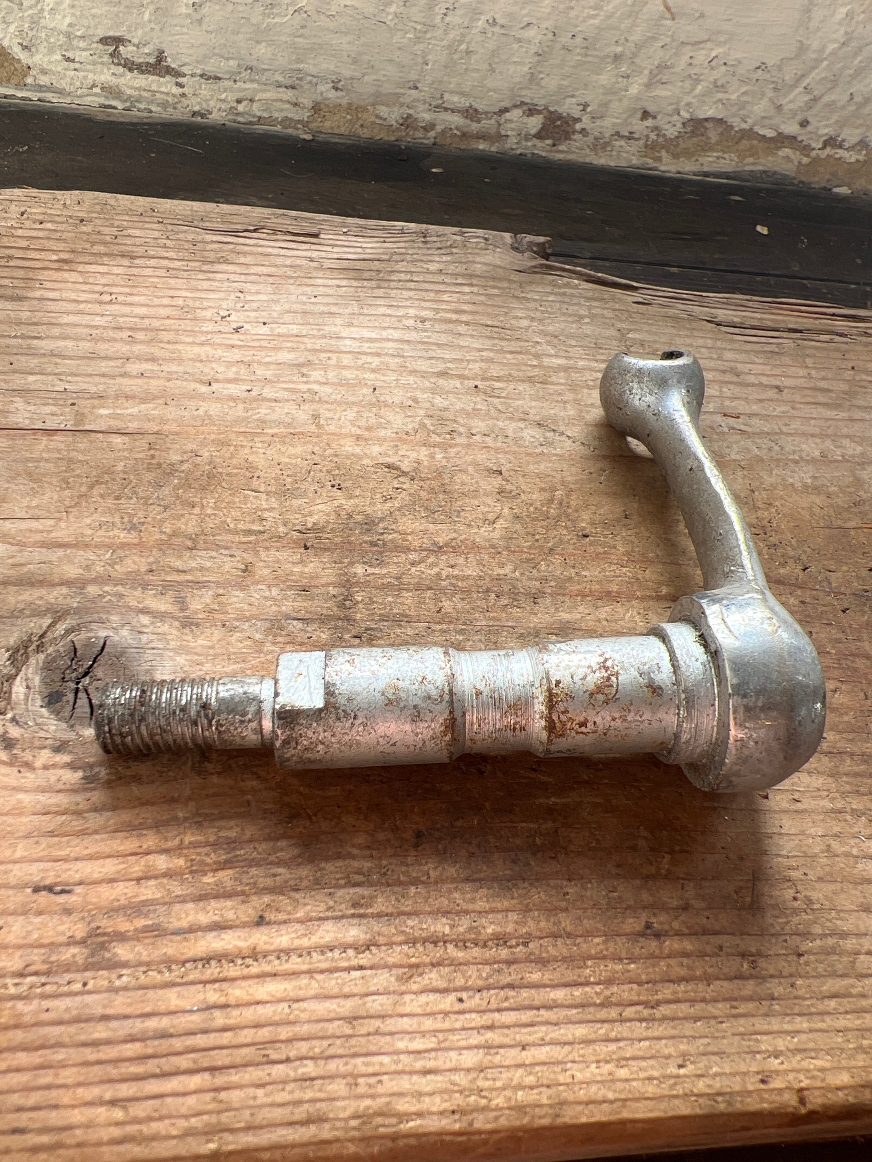 Ariel alloy hub swinging arm brake lever and cam spindle 4250-56