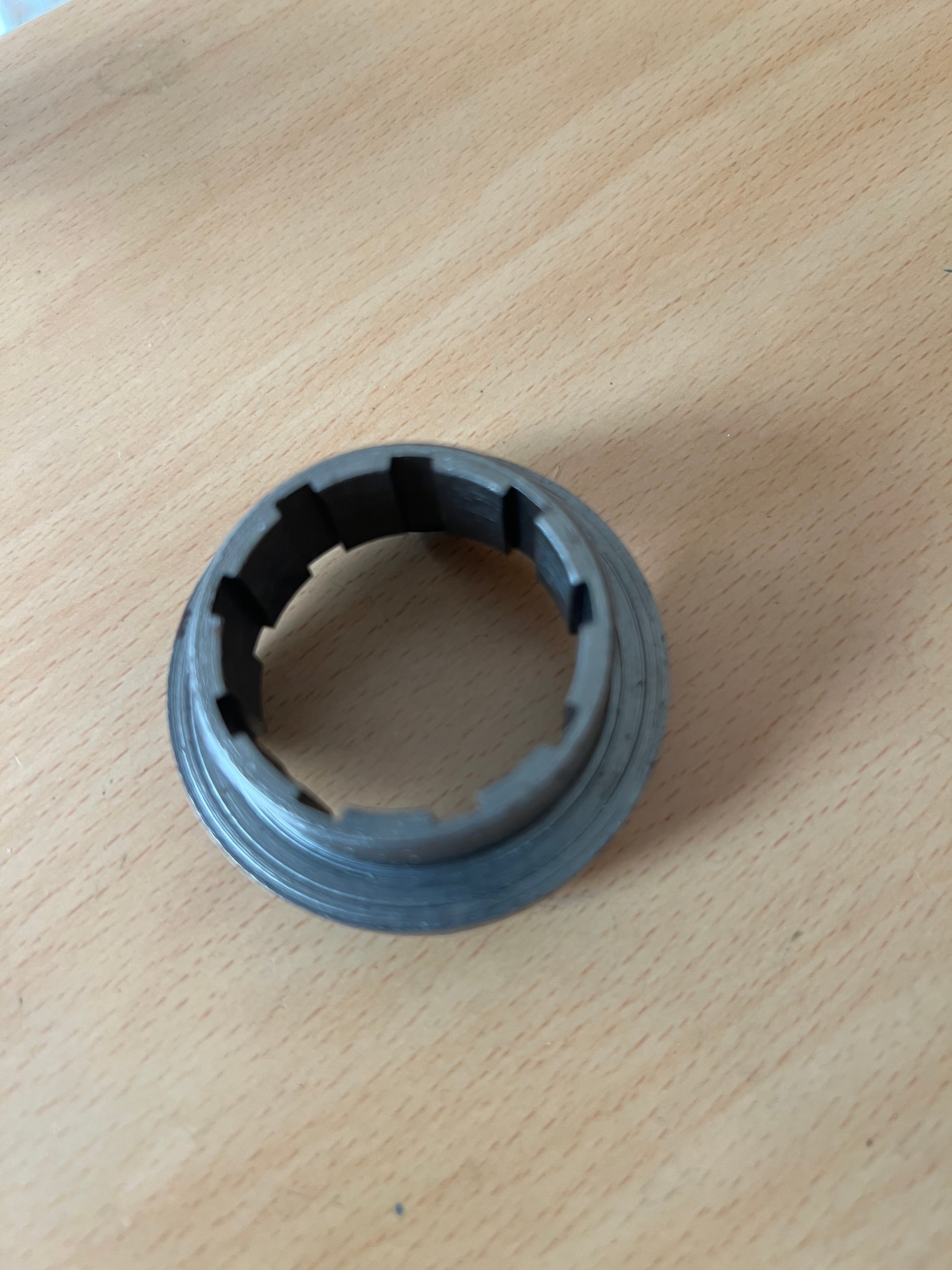 BSA PRE 1960 4 LOBE SINGLE CYLINDER ENGINE SHOCK ABSORBER SLIDING SLEEVE 15-1555