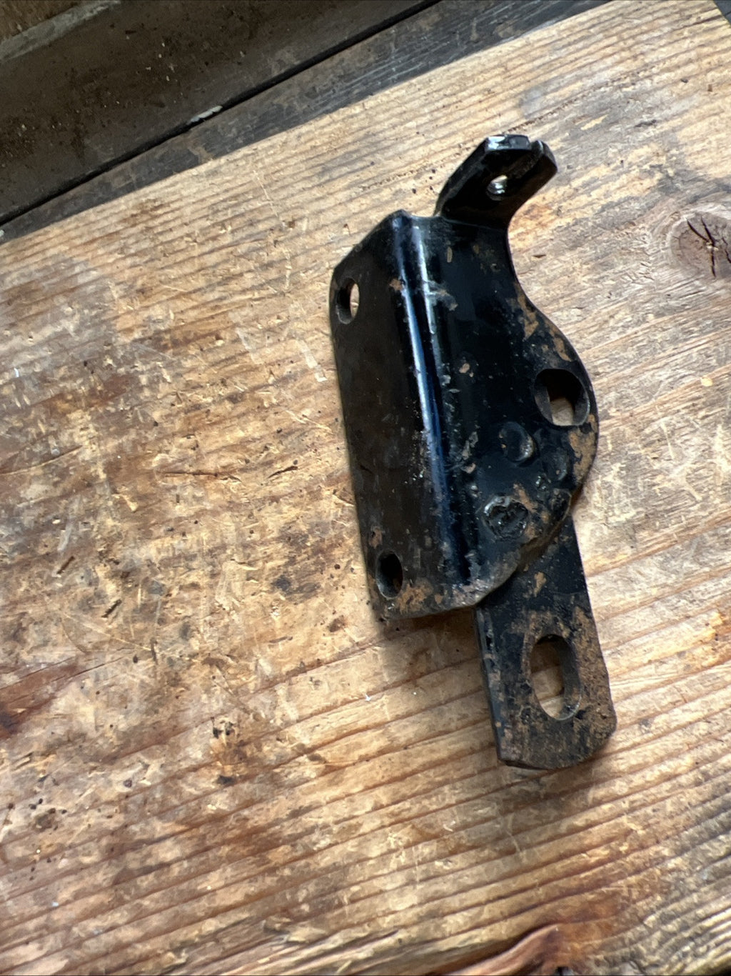 BSA B50SS Valve Lifter Cylinder Head Bracket