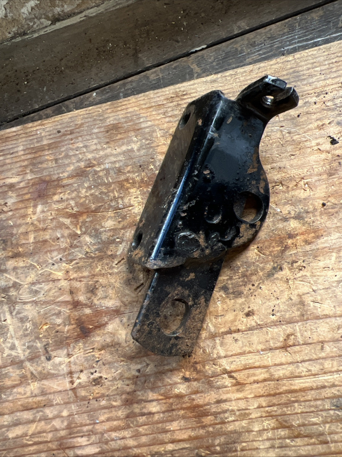 BSA B50SS Valve Lifter Cylinder Head Bracket