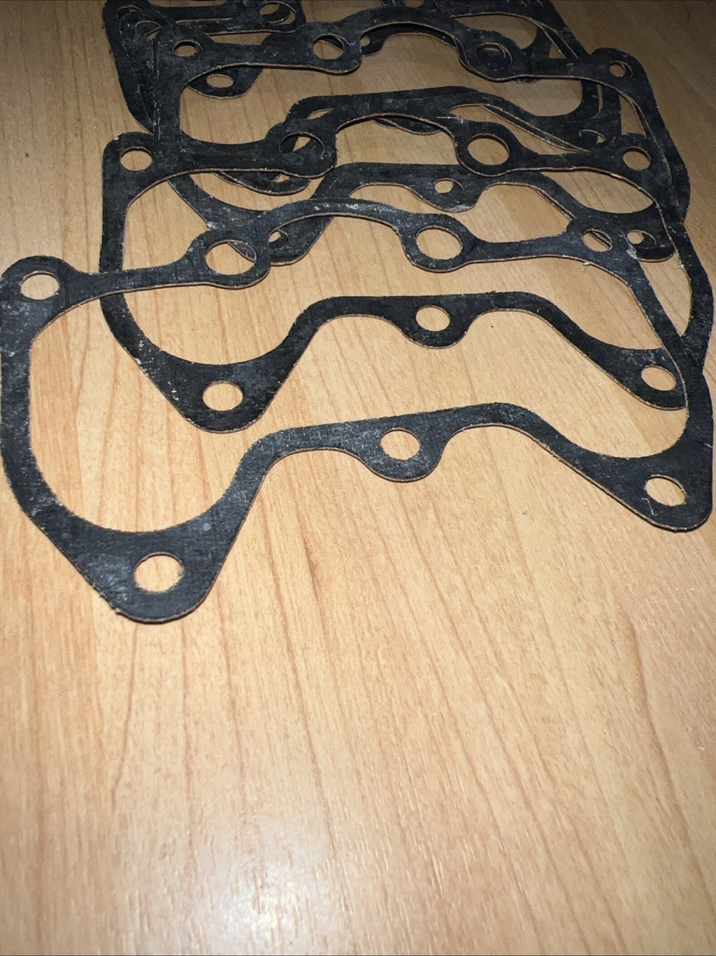 Triumph 70-3552 650 bottom rocker gaskets x 10