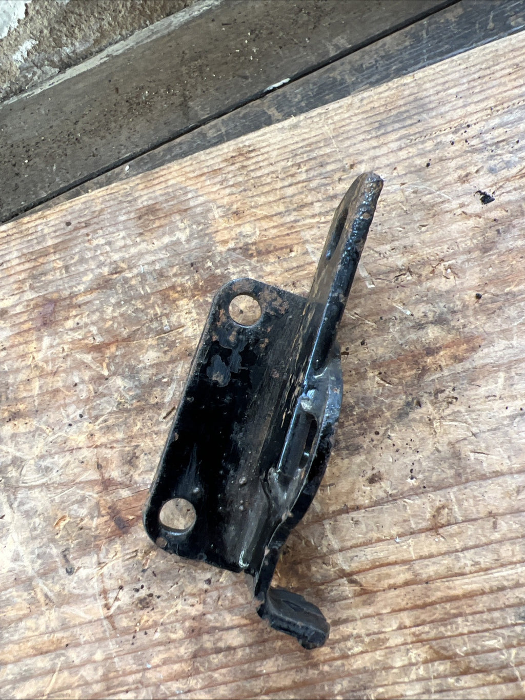 BSA B50SS Valve Lifter Cylinder Head Bracket